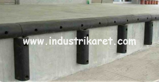 Karet dock bumper | rubber bumper untuk loading dock